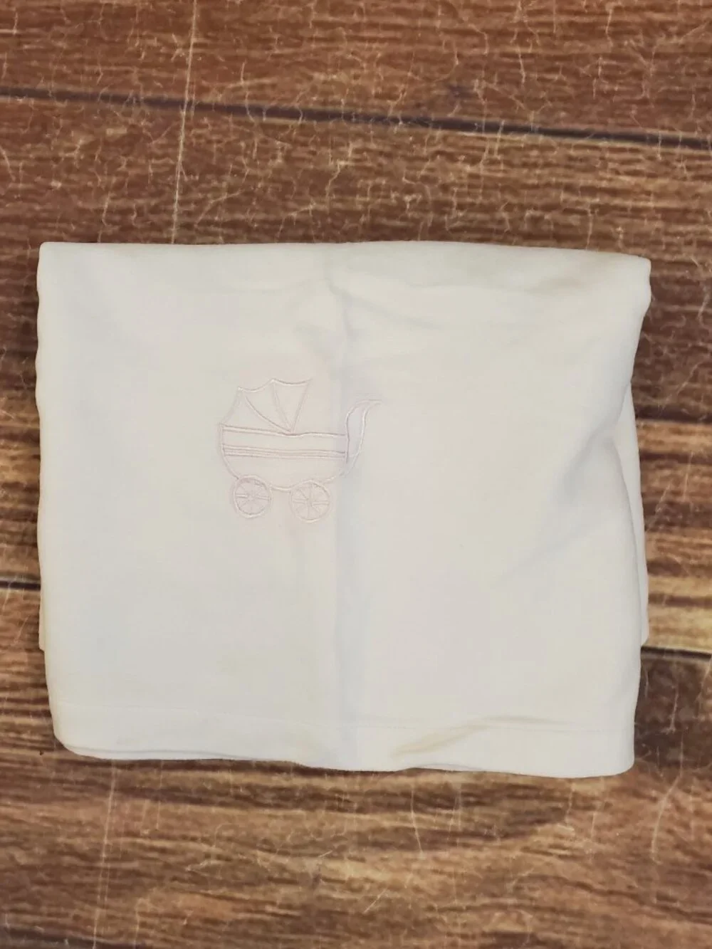 Matouk Luxury Baby embroidered off-white baby blanket